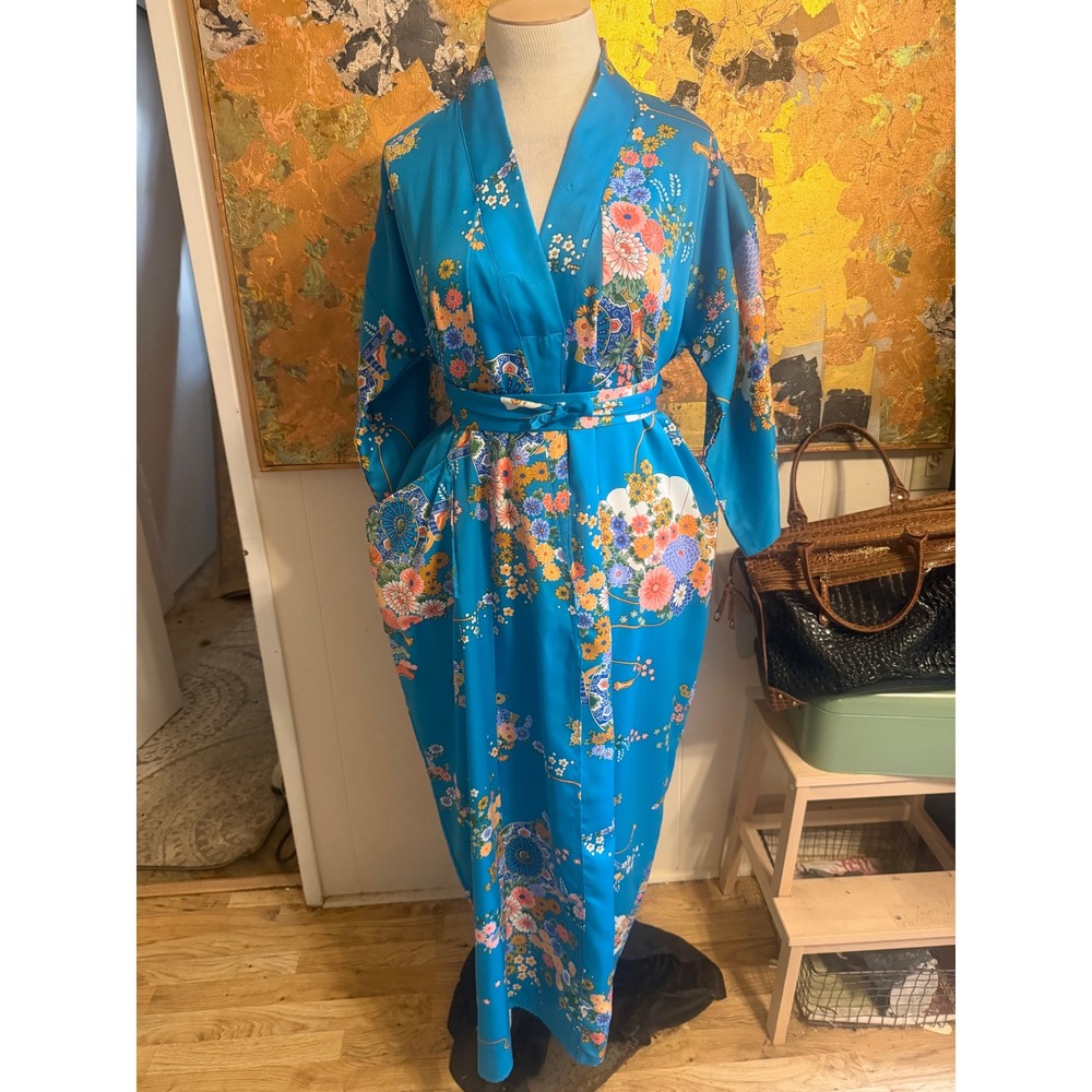 Stunning Vintage Japanese Floral Polyester Kimono House Dress Bright Colors OS
